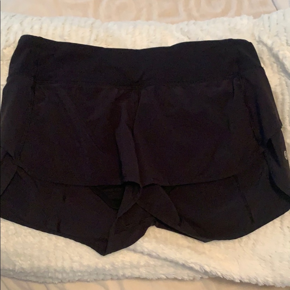 lululemon speed up shorts 2.5